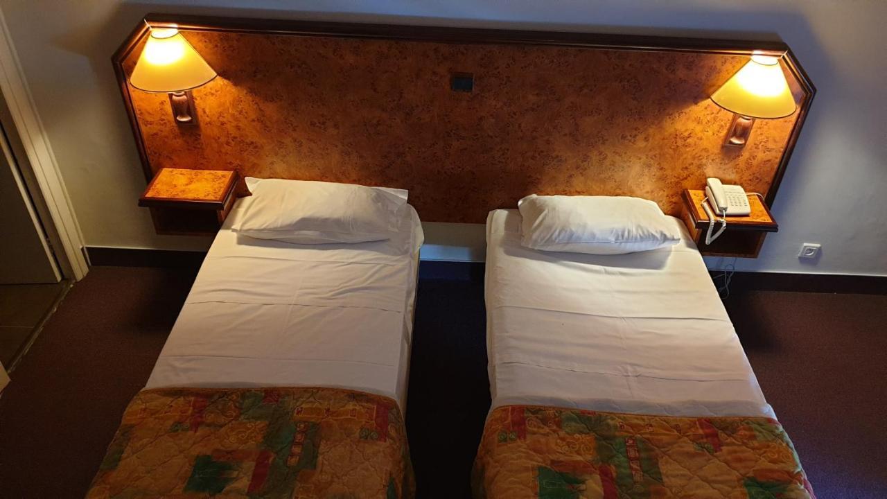 Hotel Madame Mere Saint-Florent  Esterno foto