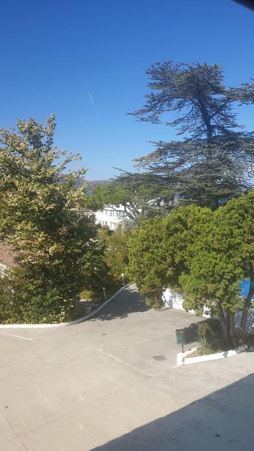 Hotel Madame Mere Saint-Florent  Esterno foto